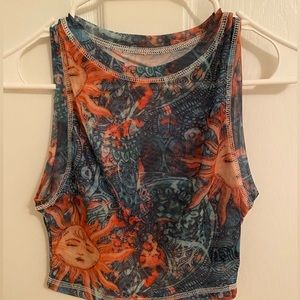 Women’s cropped tank